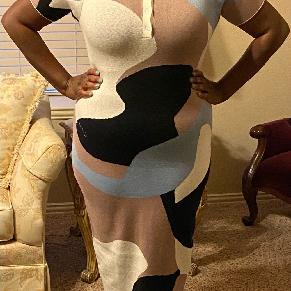 Abstract Patterned Knit Dress